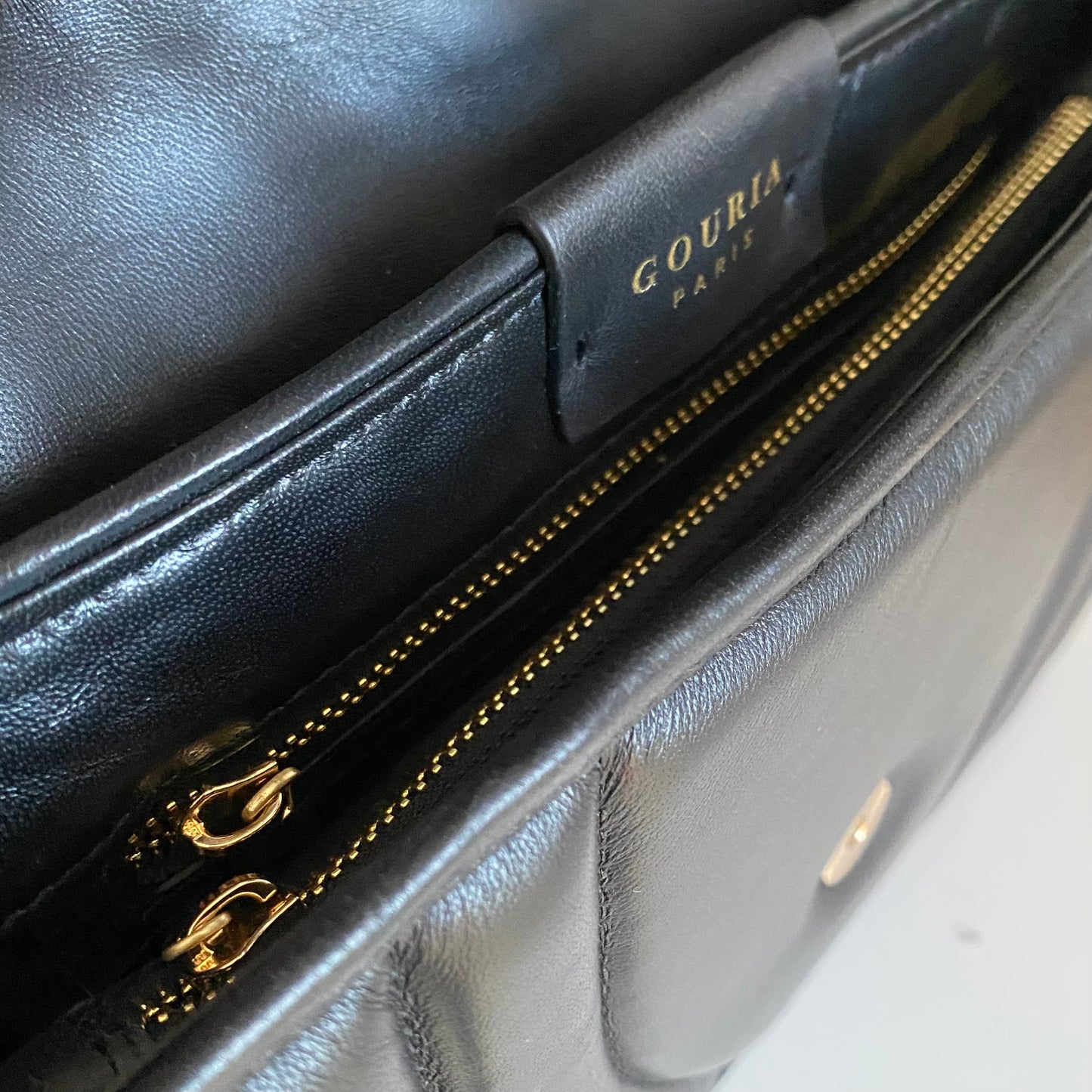 Sac trotteur à rabat SOFT MATELASSÉ - GOURIA Couleur Noir