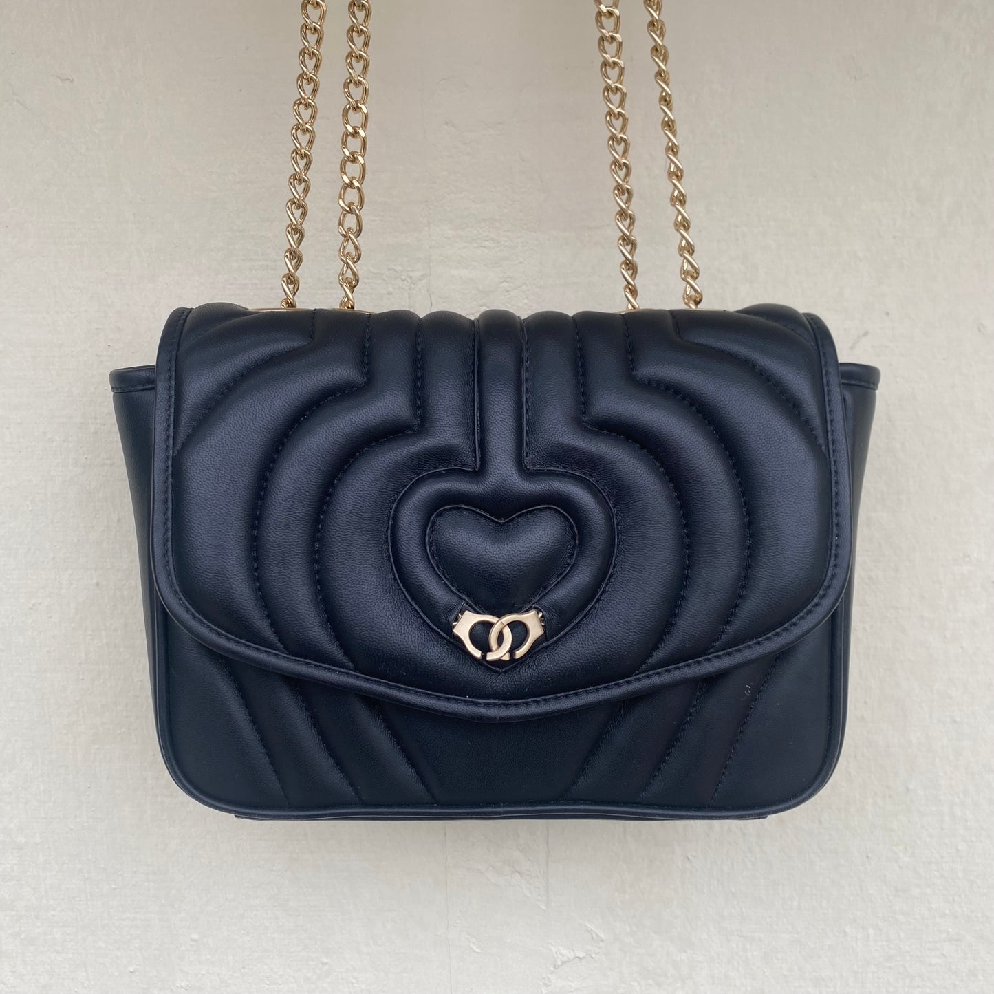 Sac trotteur à rabat SOFT MATELASSÉ - GOURIA Couleur Noir