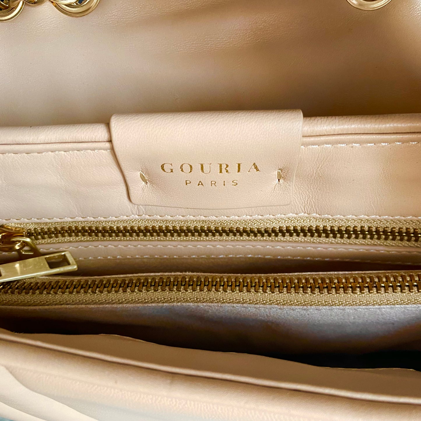 Sac trotteur à rabat SOFT MATELASSÉ - GOURIA Couleur Beige